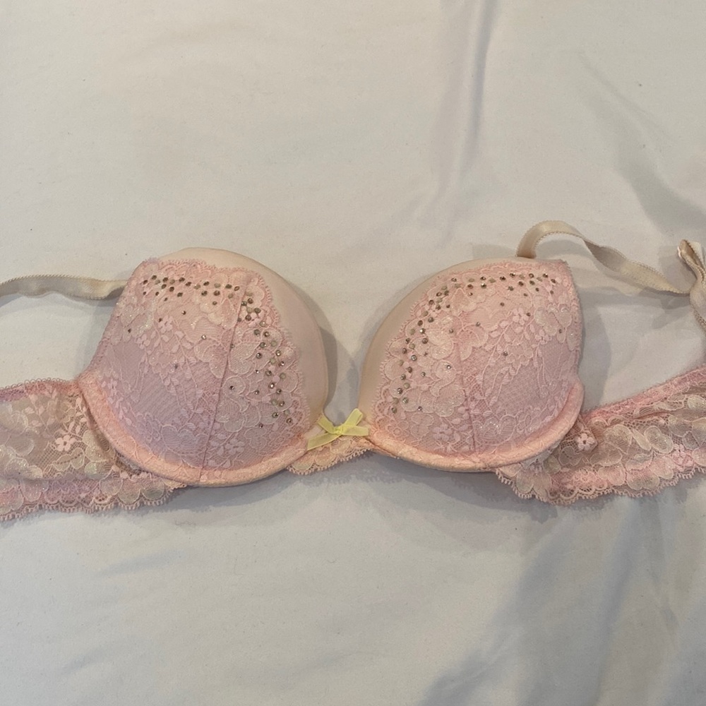 Victoria’s Secret bra, padded